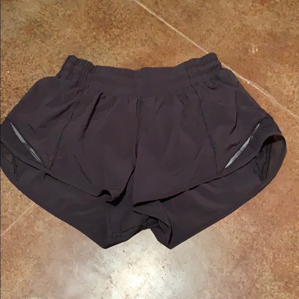 Size 6 Hotty Hot Shorts